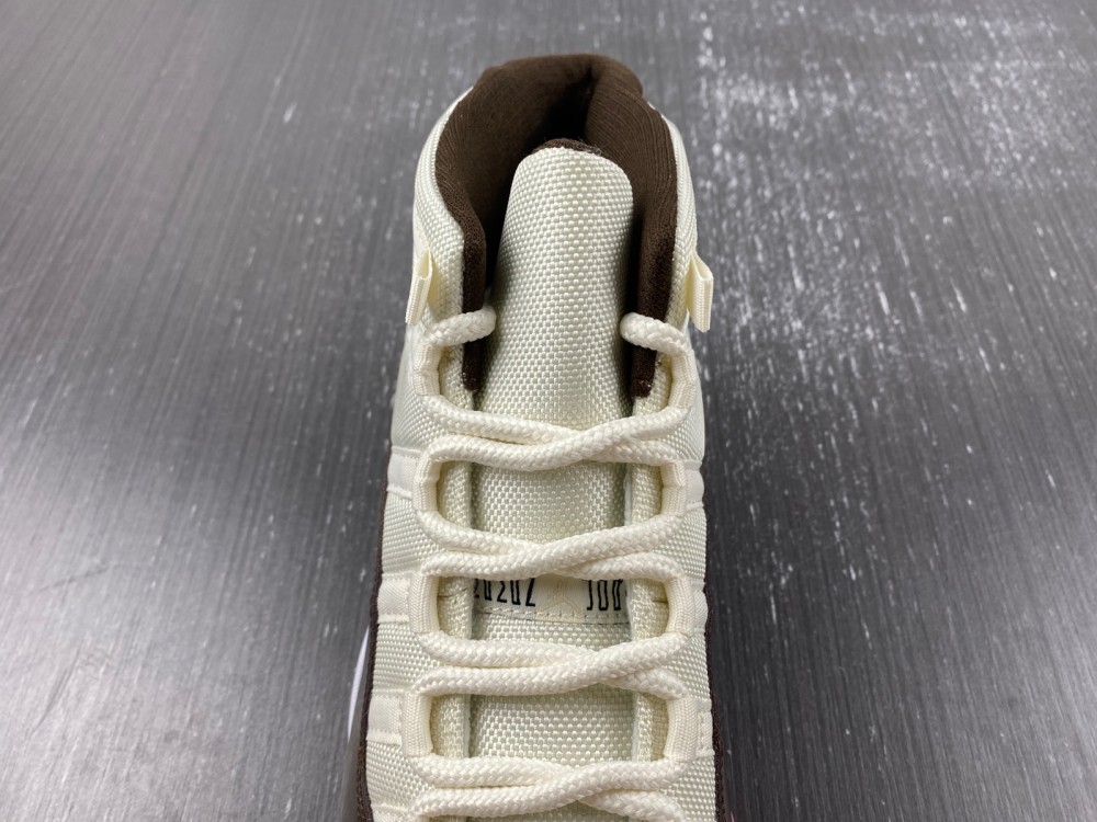 Air Jordan 11 CT8012-126
