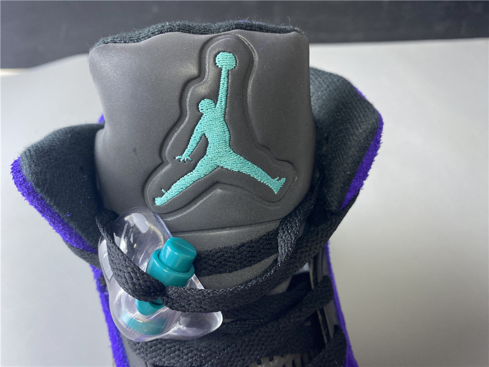 Air Jordan 5 “Alternate Grape”136027-500