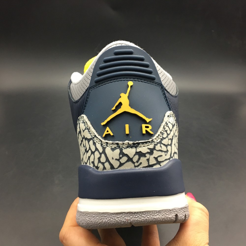 Air Jordan 3 AJ 3-820064