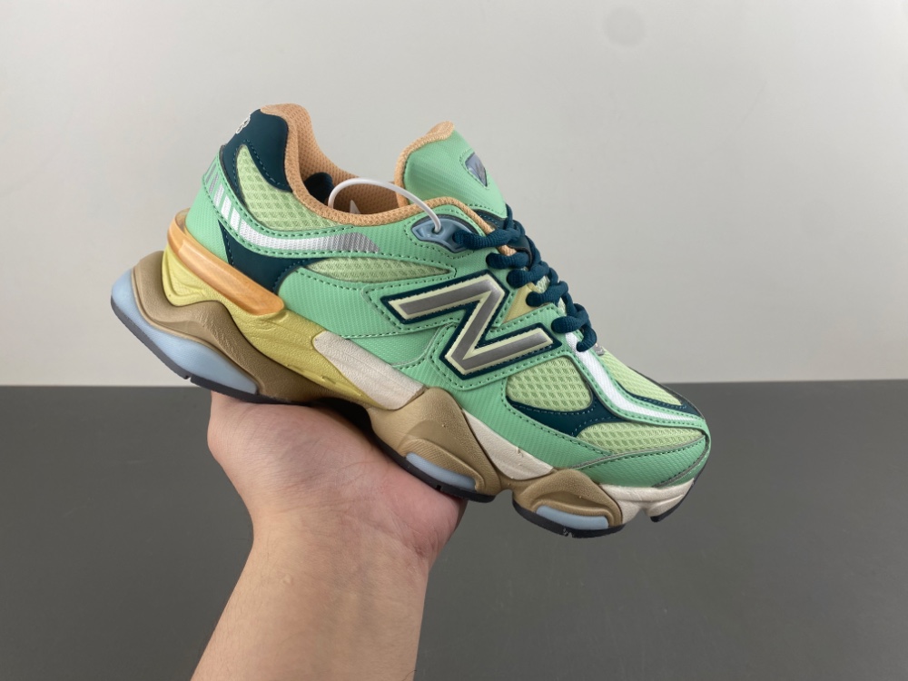 New Balance 9060 Sweetgrass Deep Ocean  U9060TMA