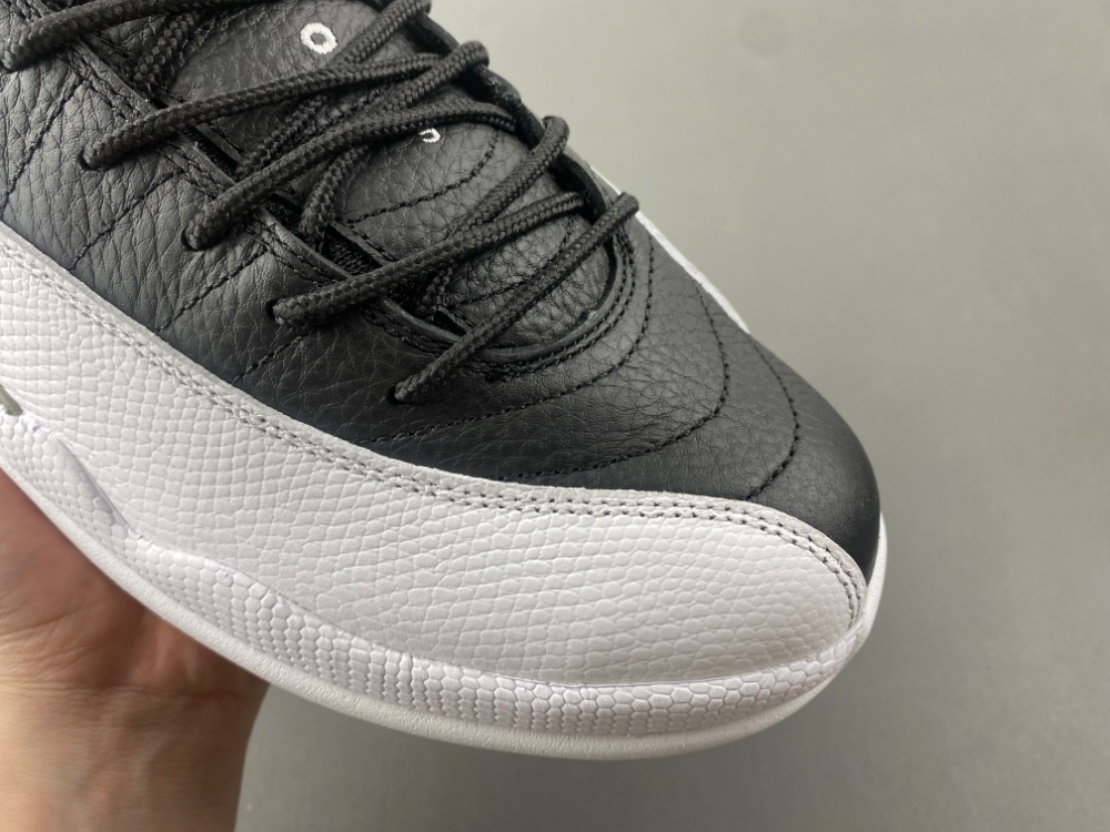 Air Jordan 12 Playoffs CT8013-006