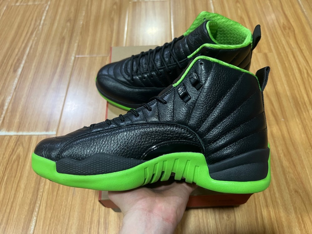 Air Jordan 12 CT8013-114