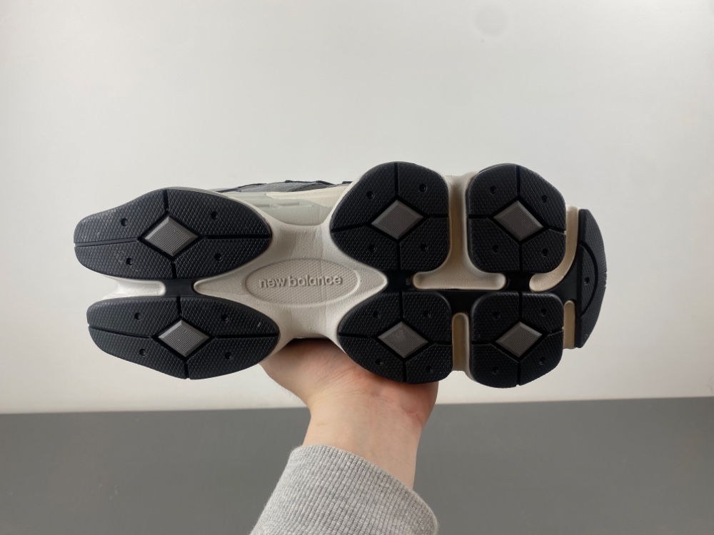 New Balance U9060ZGA