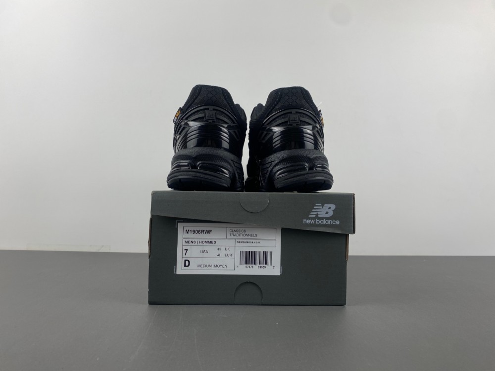 New Balance M1906RWF