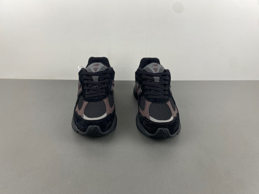 new balance NB M2010RN1