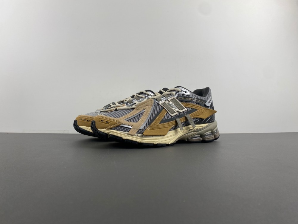 New Balance U1906AA1