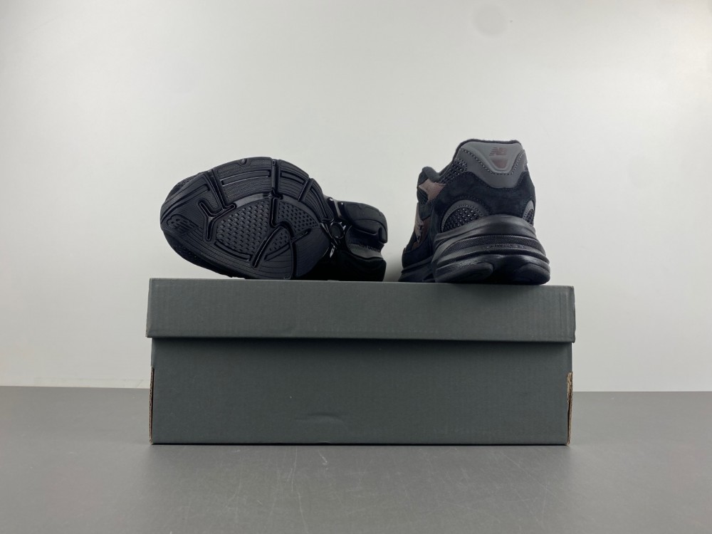 new balance NB M2010RN1