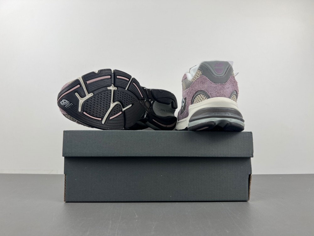 new balance NB M2010RN