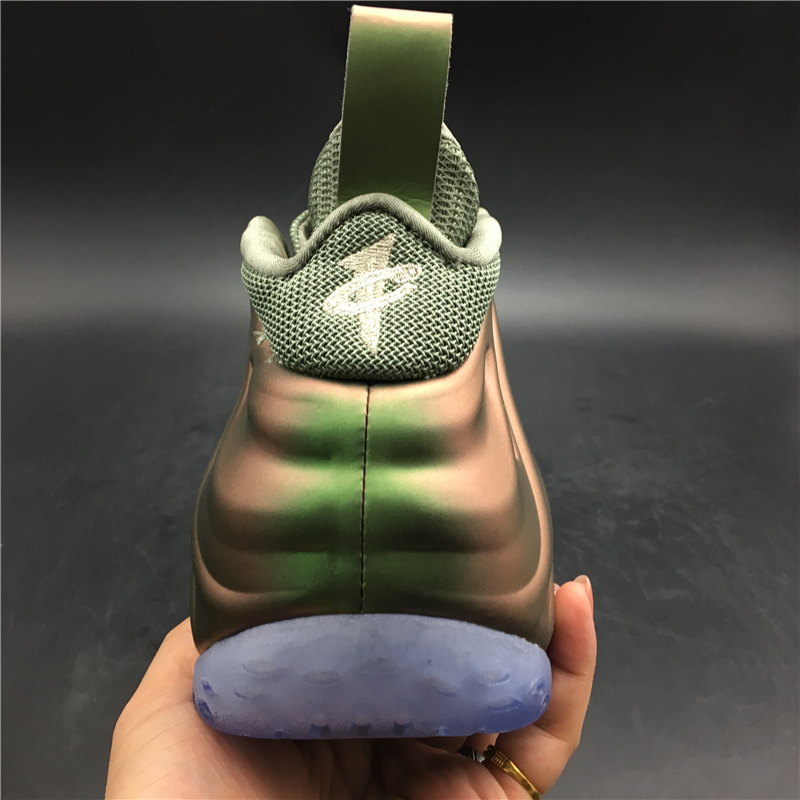 Nike WMNS Air Foamposite One “Shine”AA3963-001