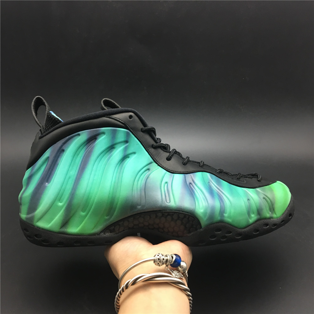 Nike Air Foamposite One 840559-001