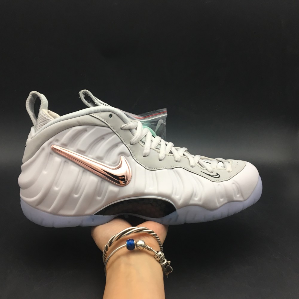 Nike Air Foamposite One Penny AO0817-001