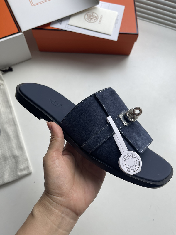 Gabriel sandal