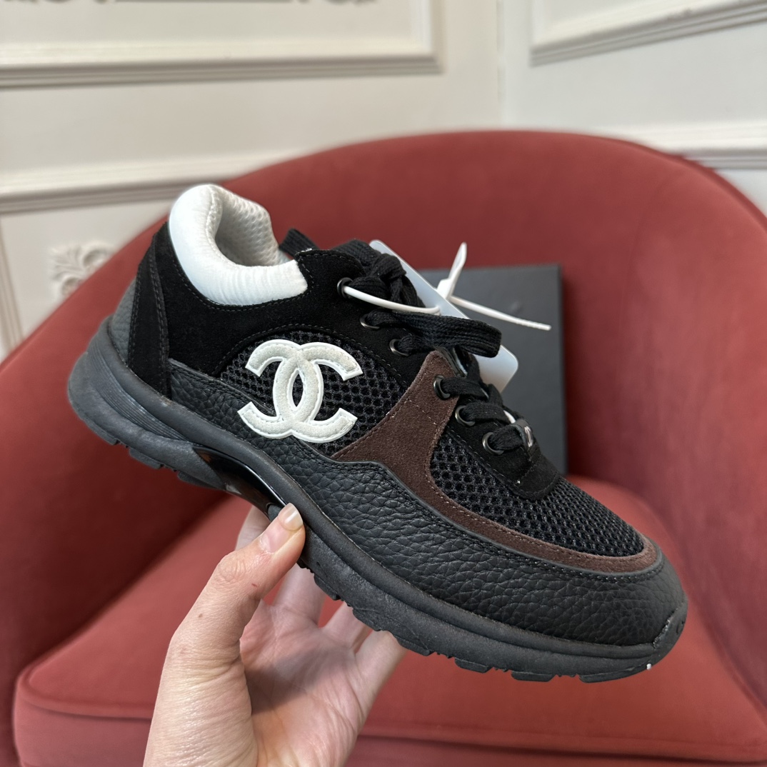 Chanel Trainer