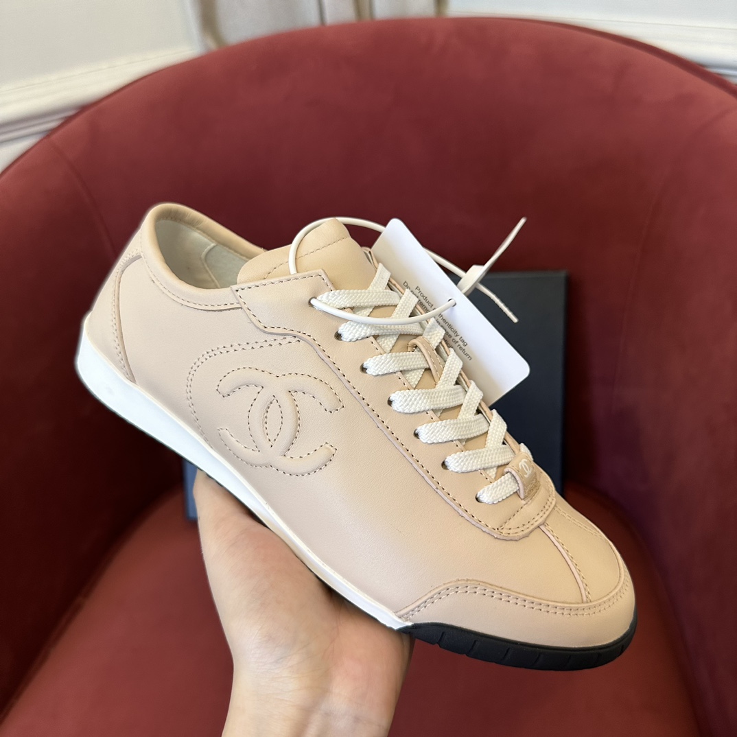 Chanel Trainer