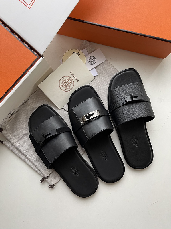 Gabriel sandal
