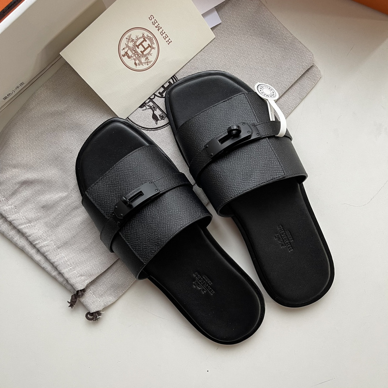 Gabriel sandal