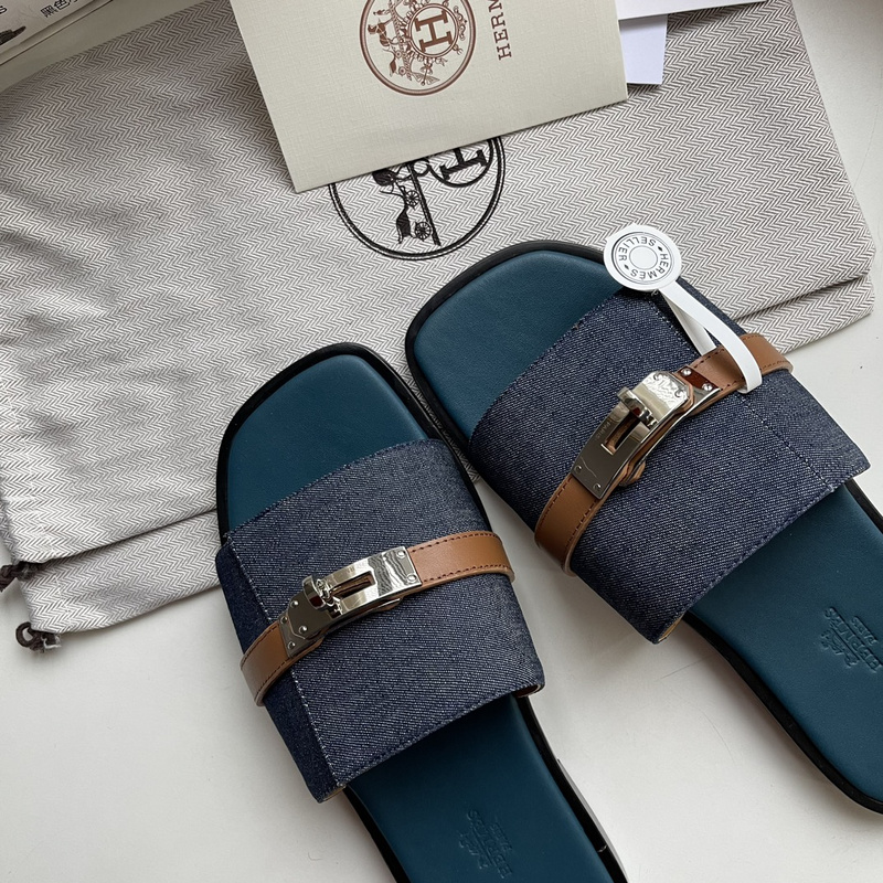 Gabriel sandal