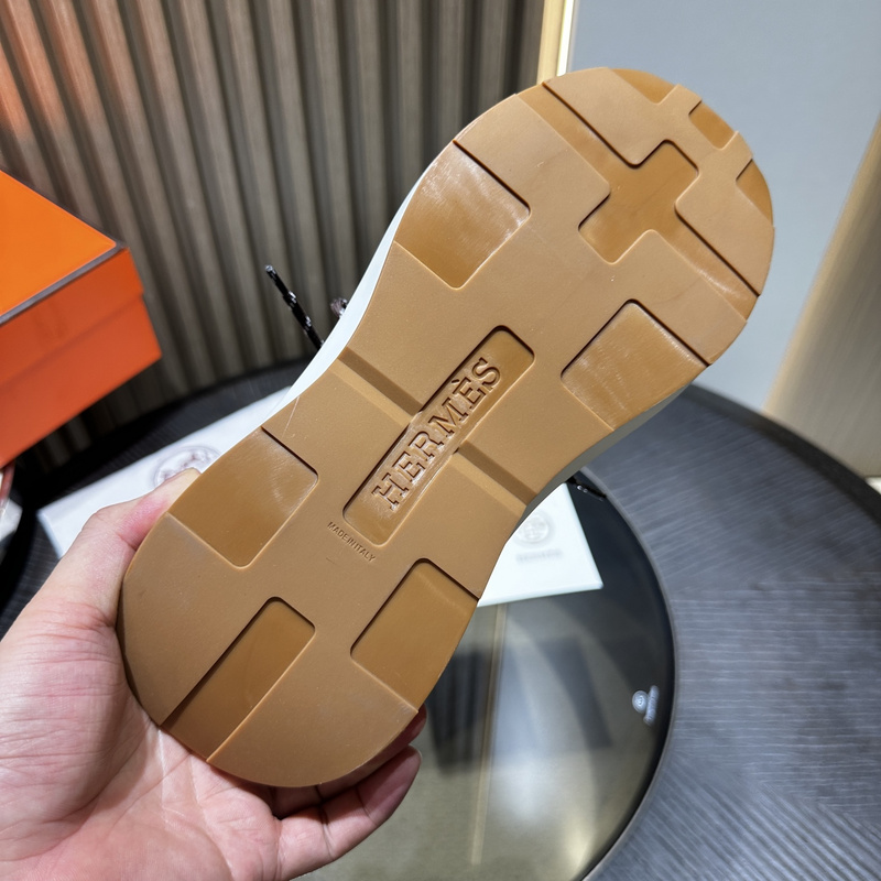 Hermès  Sneaker