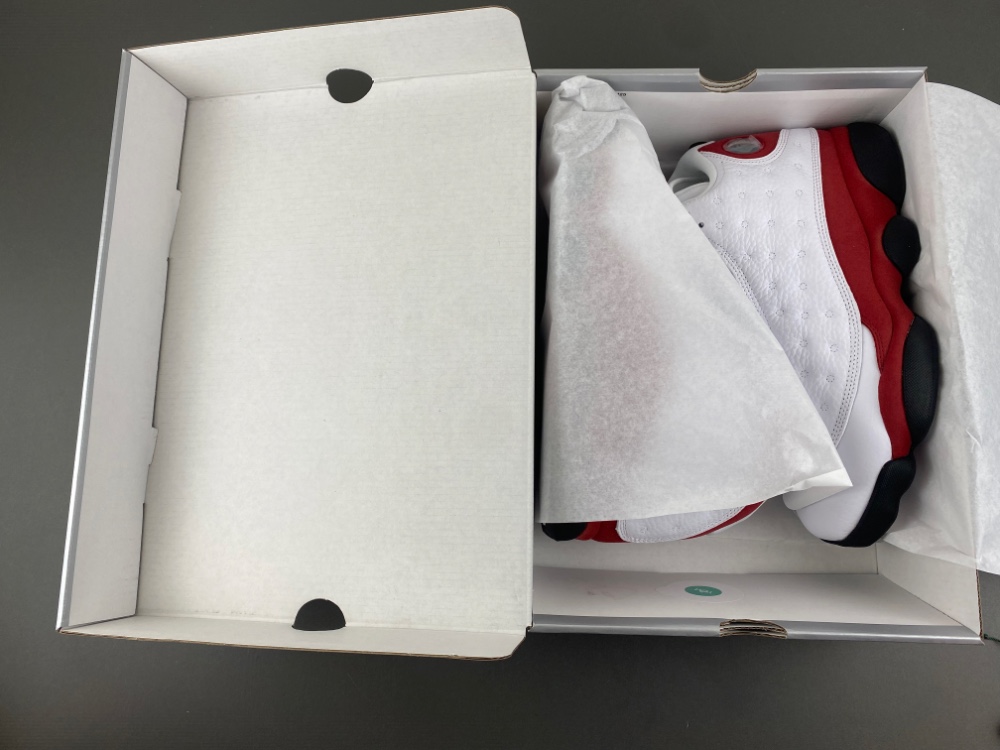 Nike Air Jordan 13 Retro“Chicago”