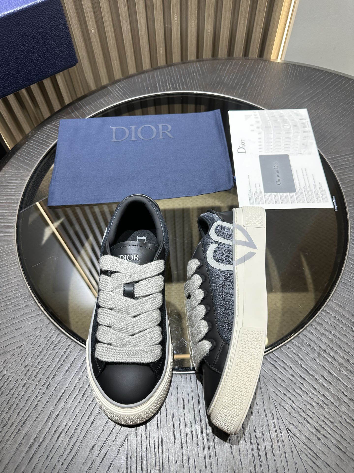 DIOR B33 SNEAKER