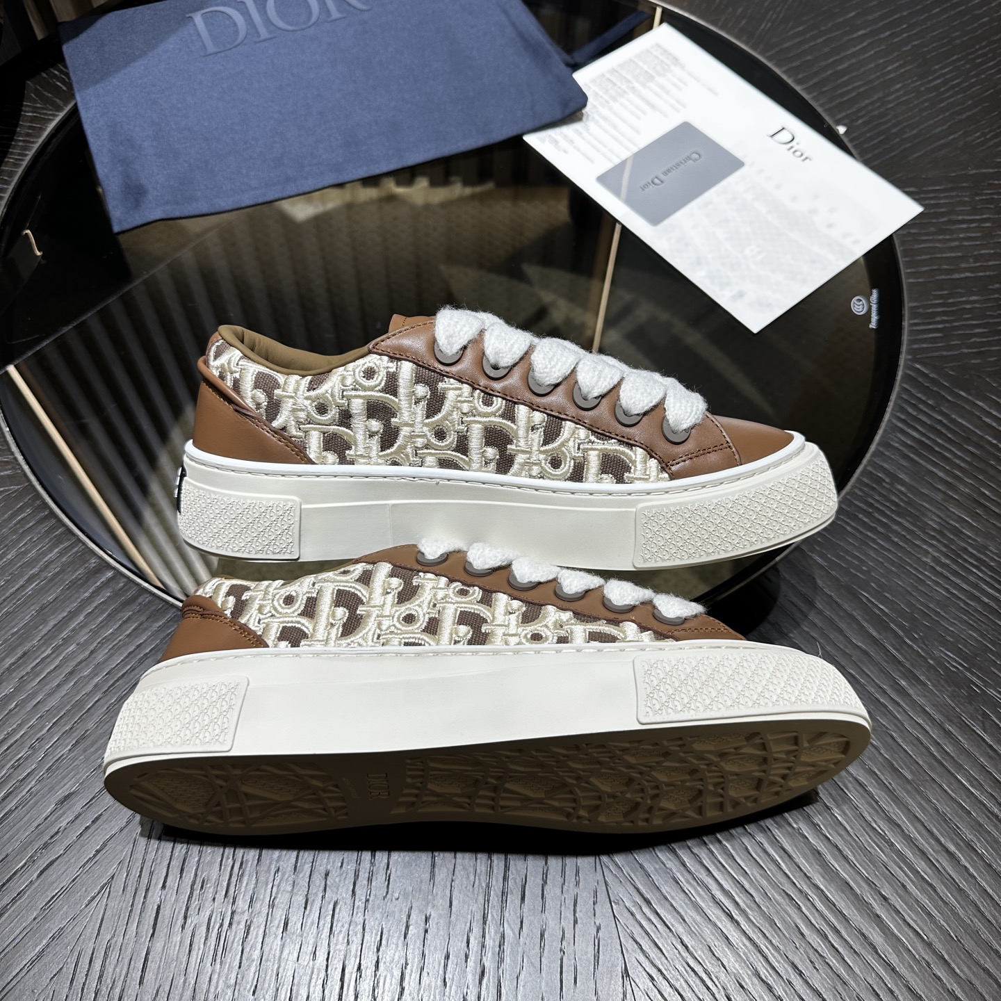 DIOR B33 SNEAKER