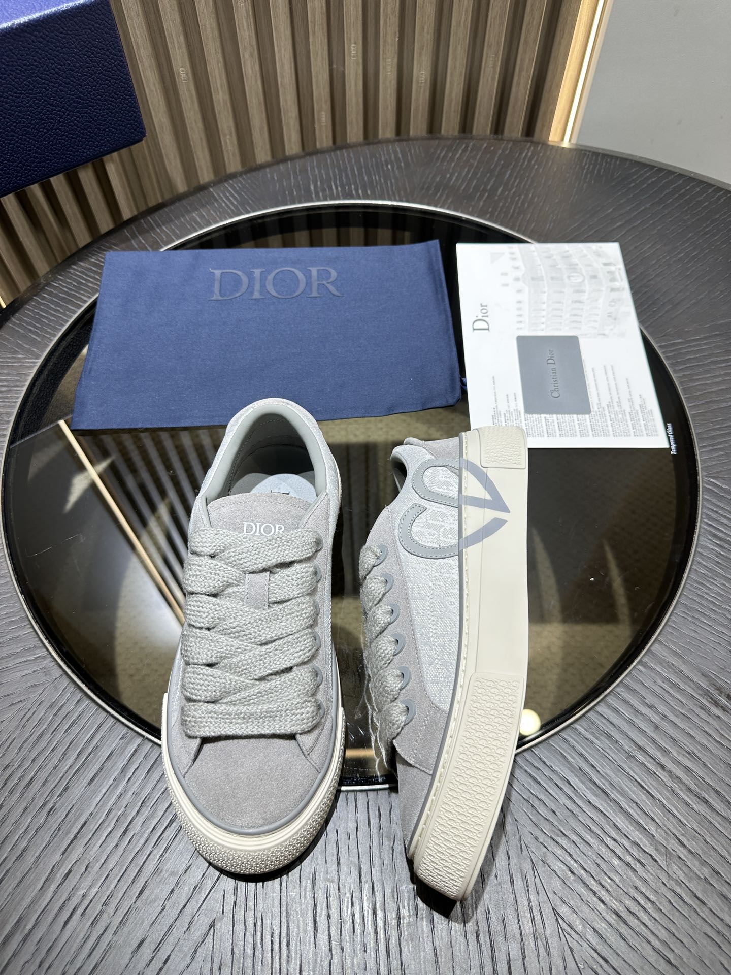 DIOR B33 SNEAKER