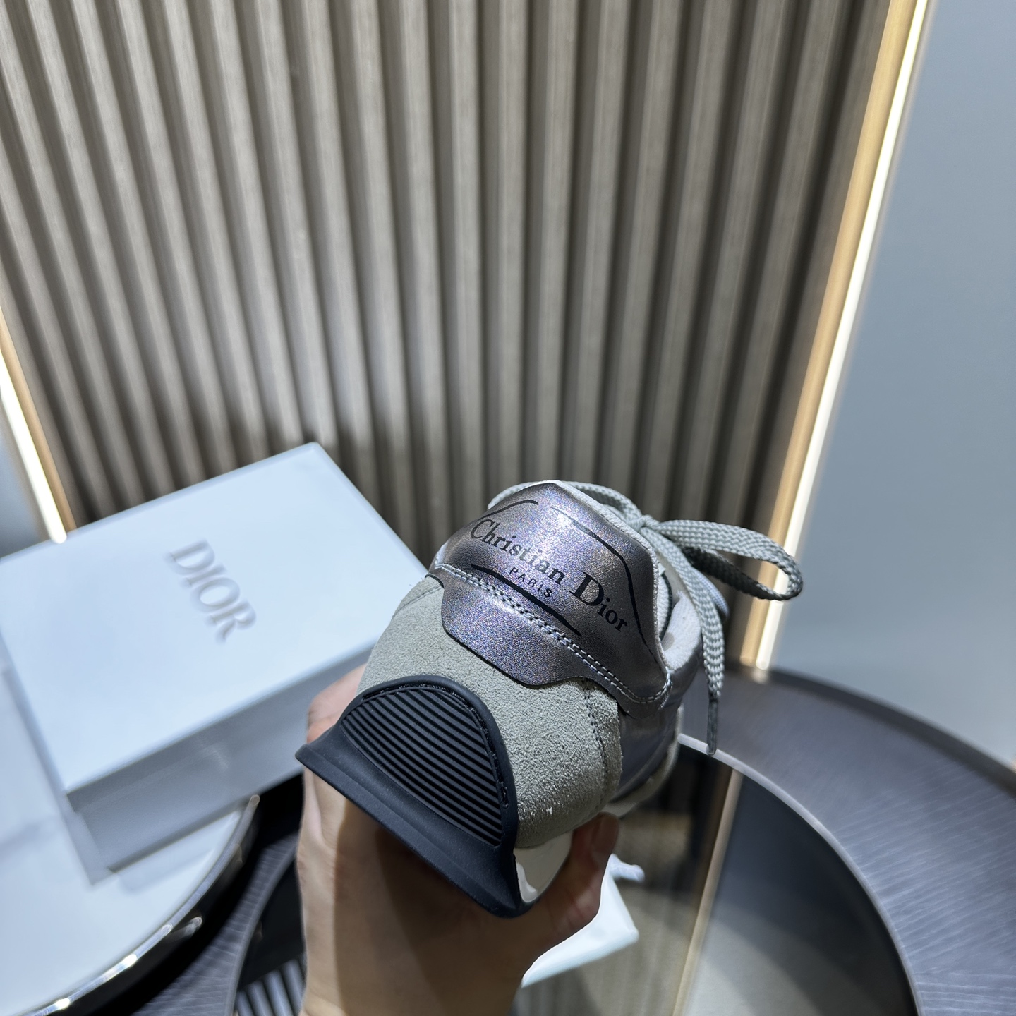 DIOR SNEAKER