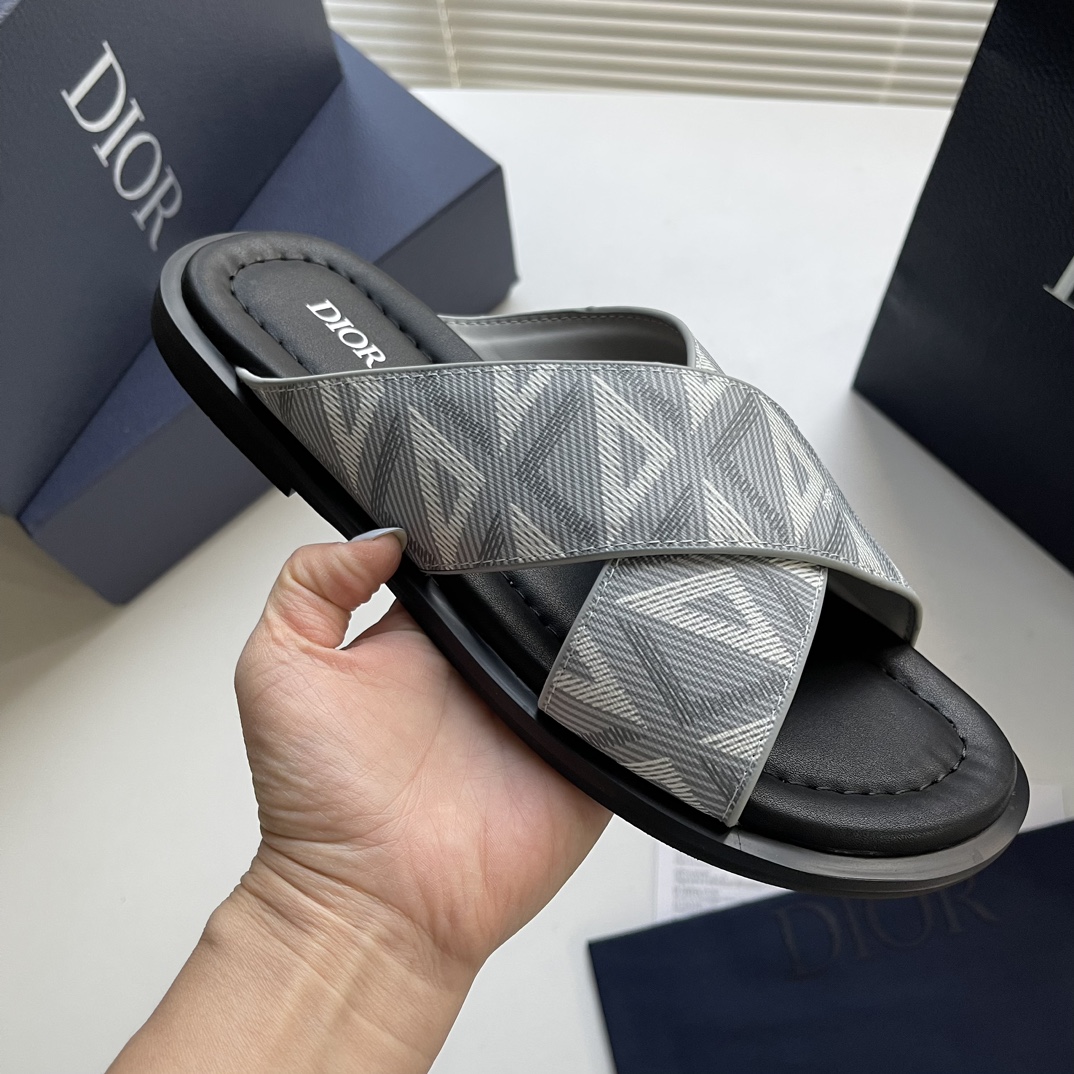 D1OR SANDAL