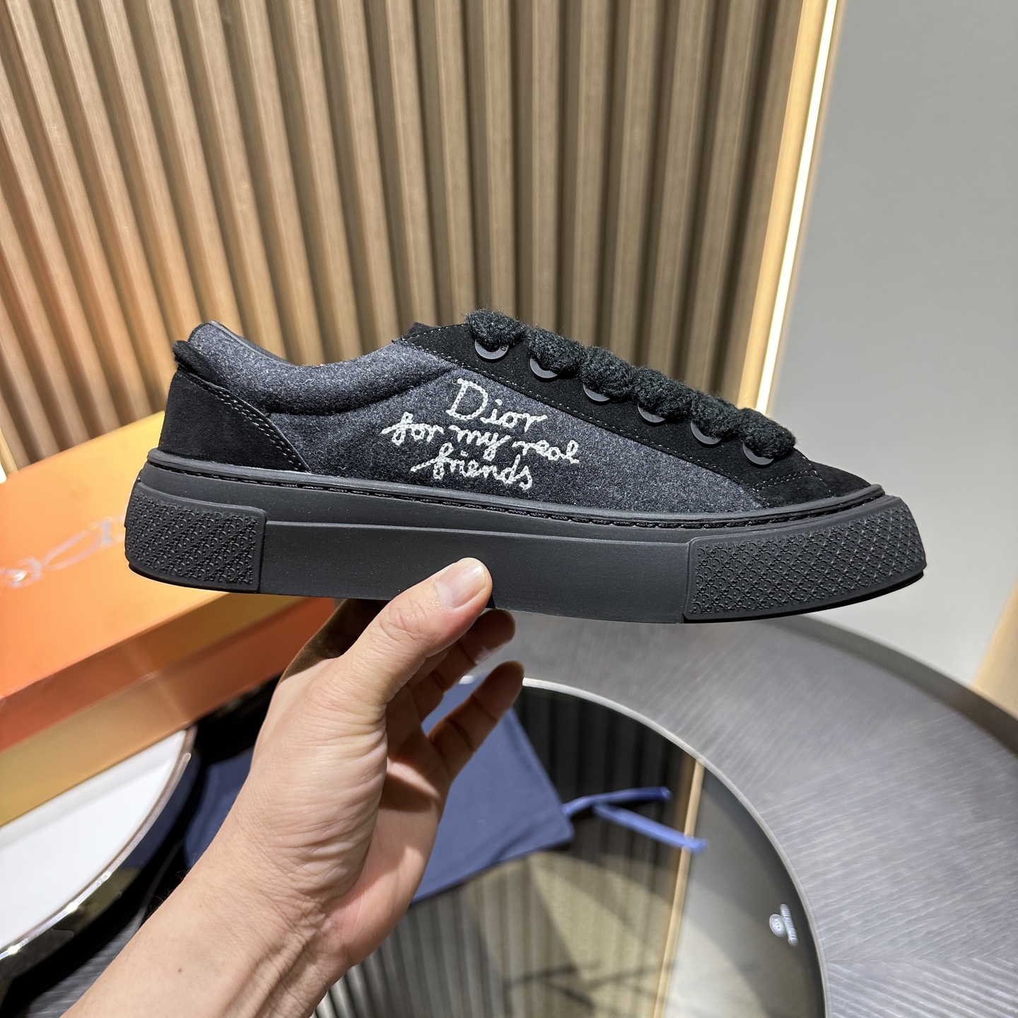 DIOR B33 SNEAKER