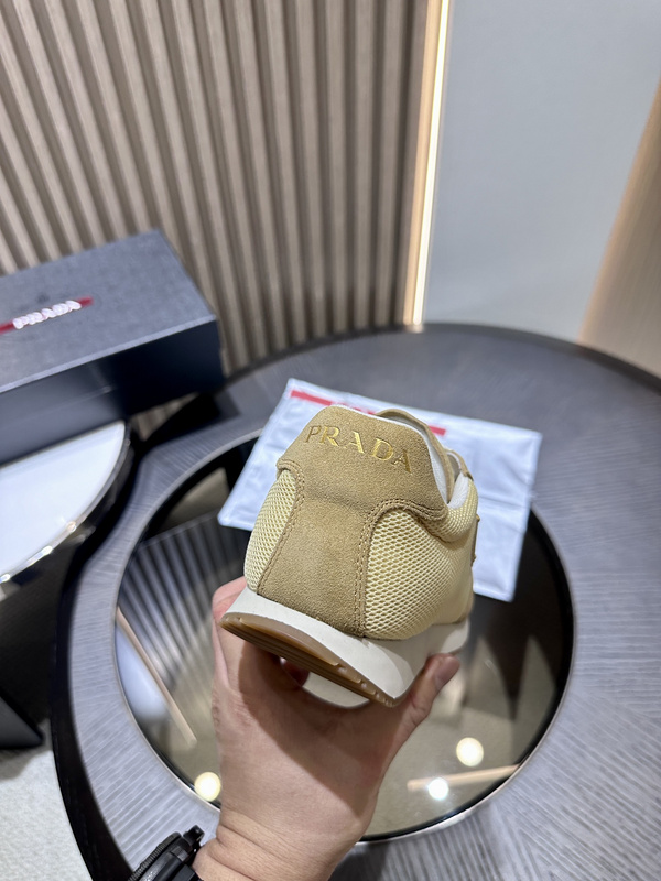 Prada Sneaker