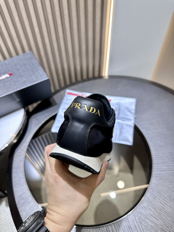 Prada Sneaker