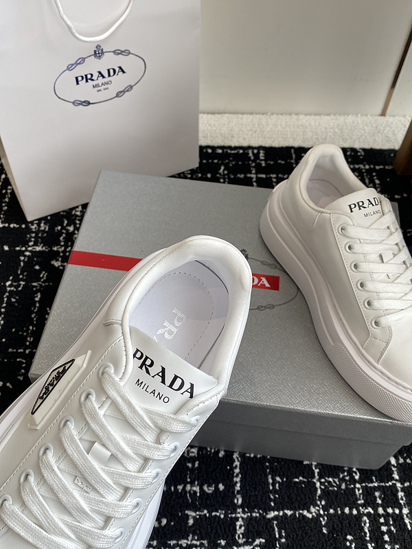 Prada Sneaker