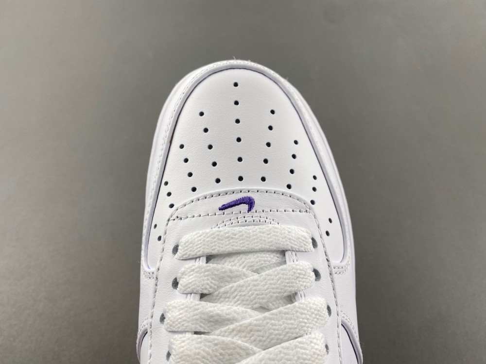 Kobe Bryant x Nike Air Force 1 Low FZ1151-100