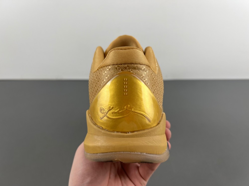 ZOOM KOBE 5 DB4796-555