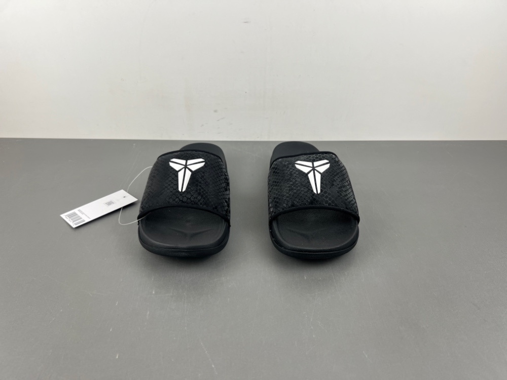 Kobe Offcourt Slide IF2870-001