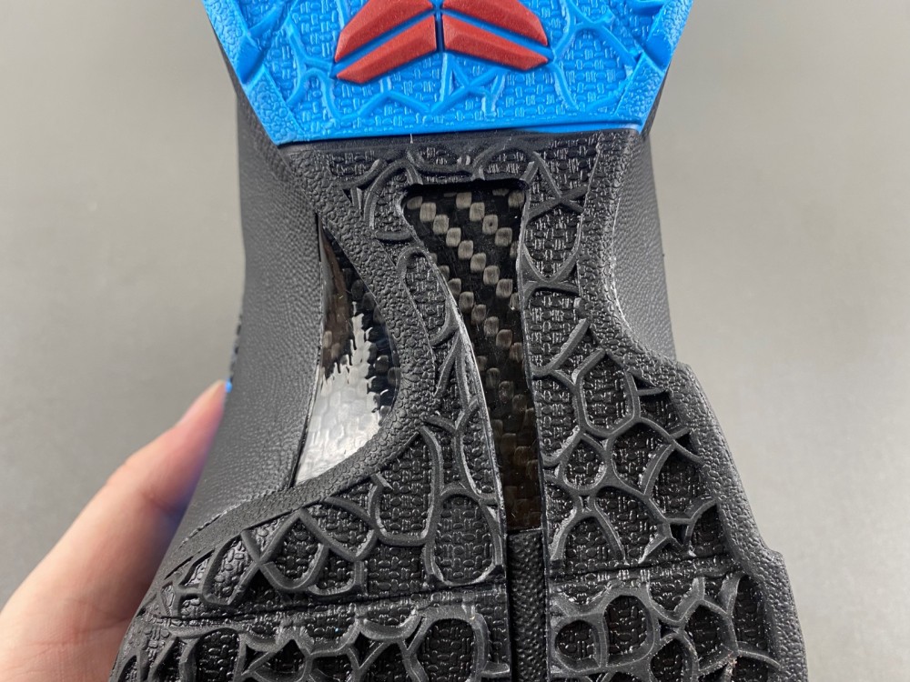 NIKE ZOOM KOBE 6 “DARK KNIGHT”429659-016