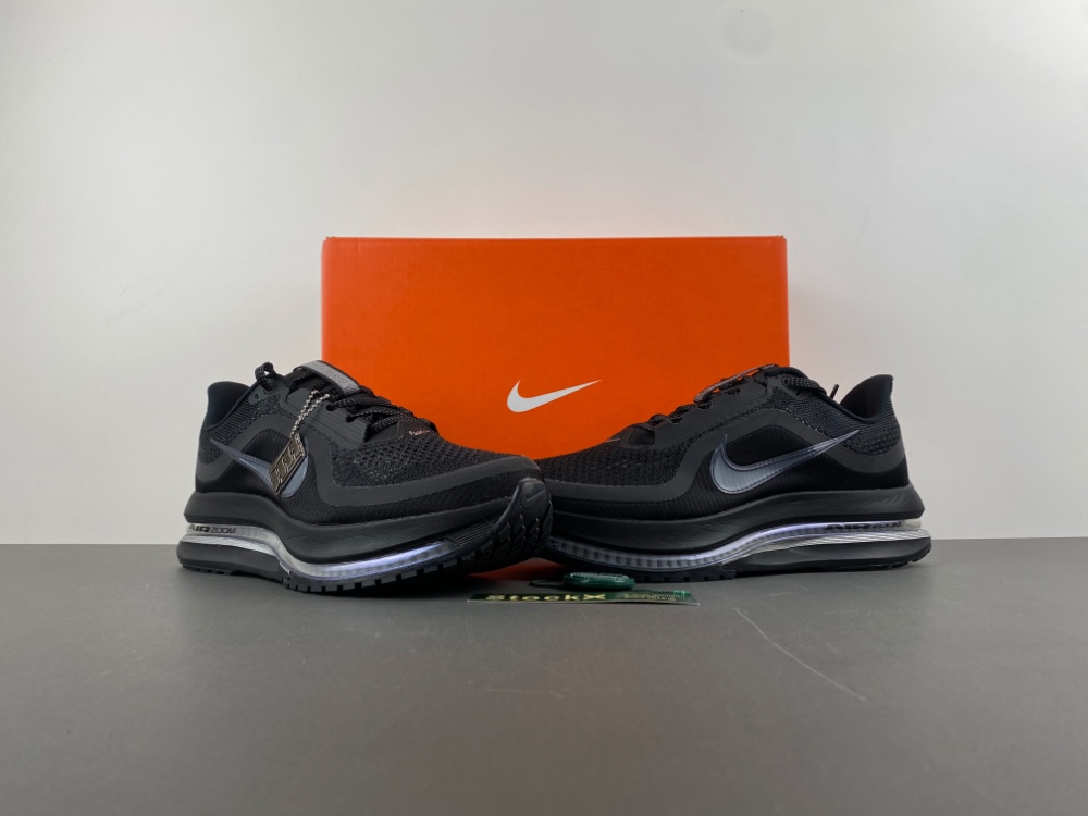 Nike Air Zoom Pegasus Premium HQ2592-005