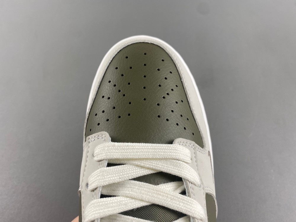 Nike Dunk Low “Year of the Snake”HV5980-231