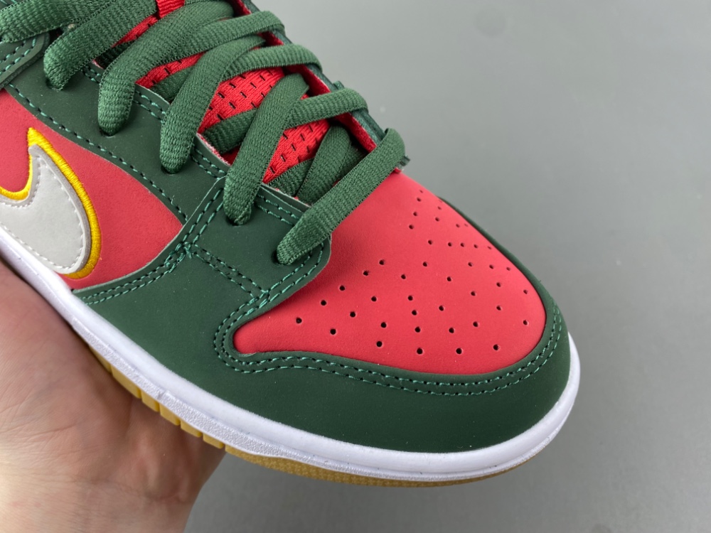 Nike SB Dunk Low PRM “Seattle Supersonics”FZ1287-300