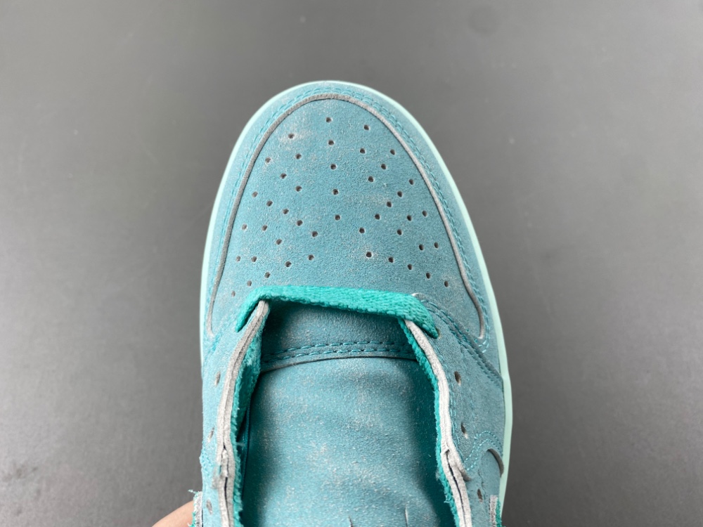 Air Jordan 1 Low OG “Washed Teal" WMNS HQ8111-300