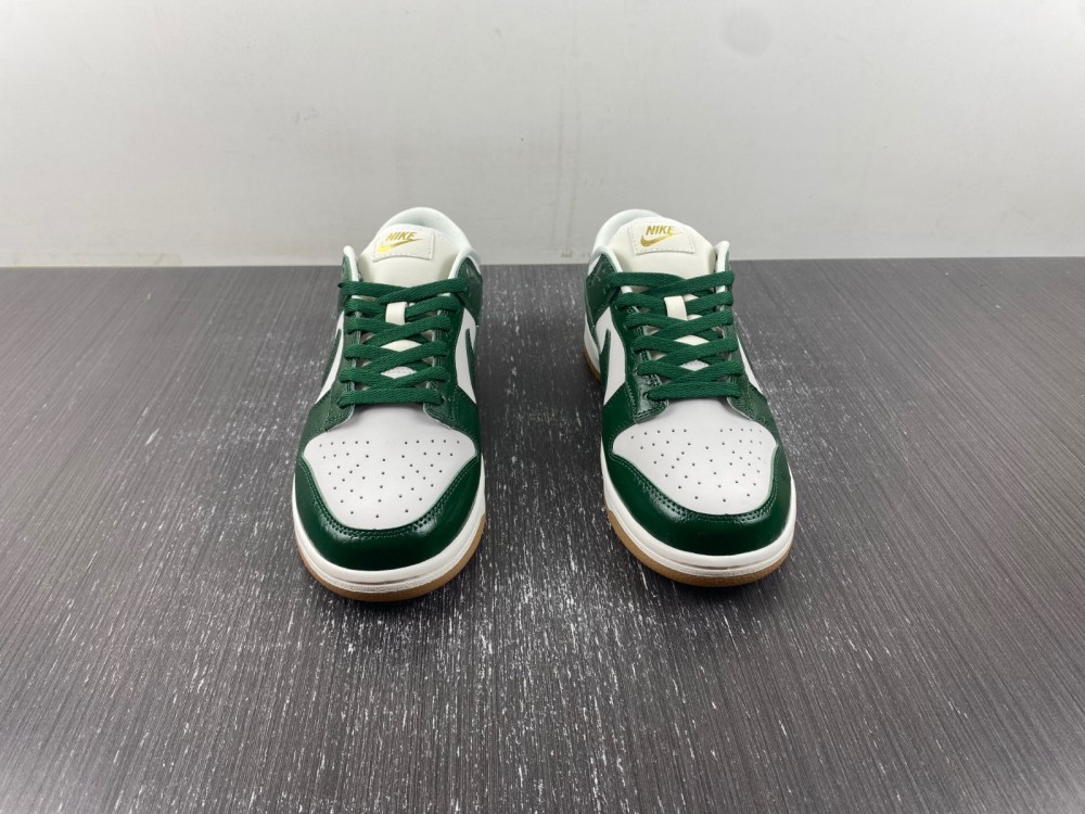Nike Dunk Low LX “Gorge Green” DV0834-102