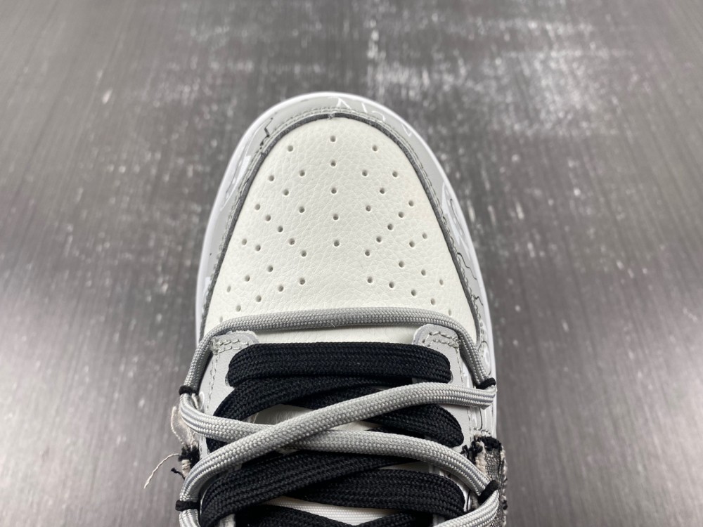 Nike Dunk Low DJ6188-101