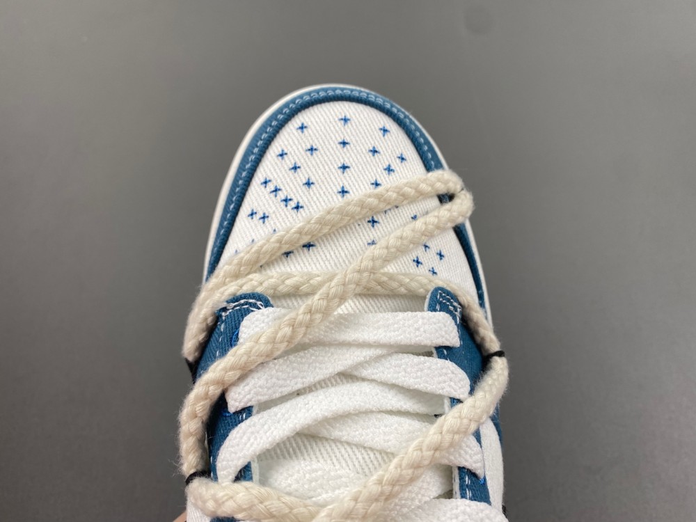 Nike Dunk Low DV0834-101