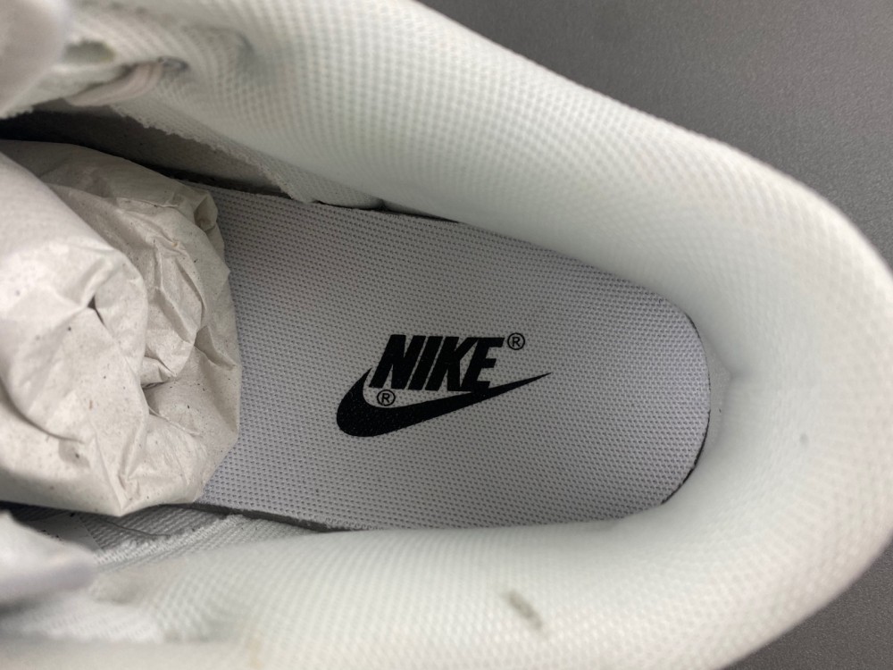 Nike Dunk Low “Reverse Panda FD9064-011