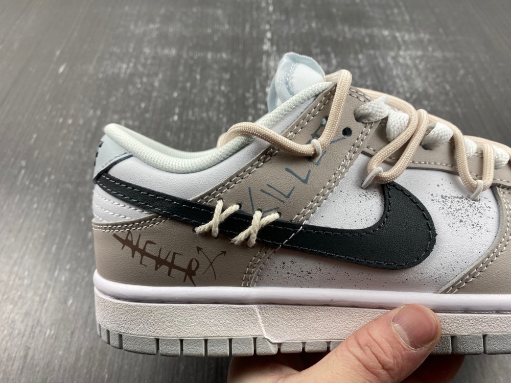 Nike Dunk Low DV0831-102