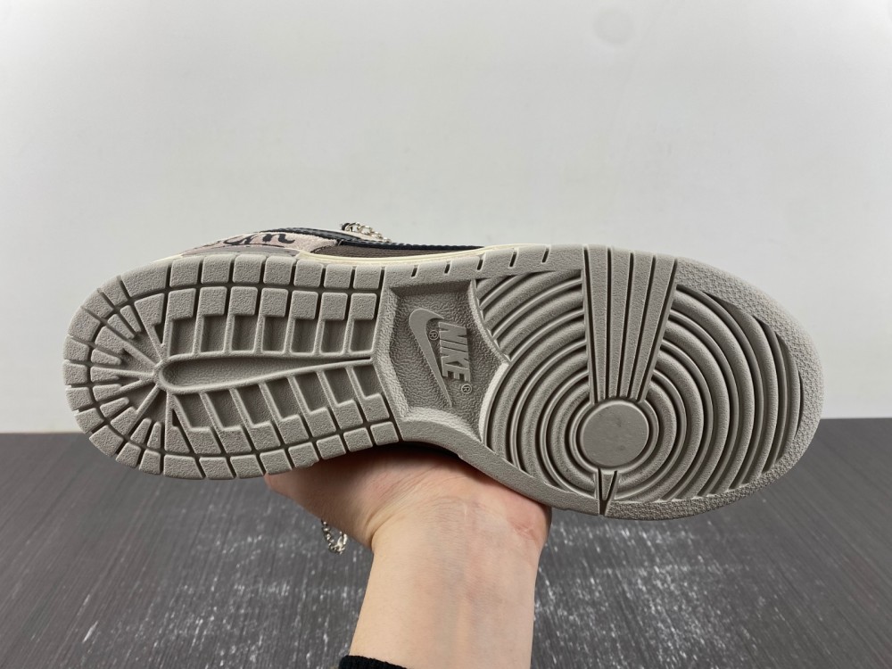 Nike Dunk Low DO9776-001