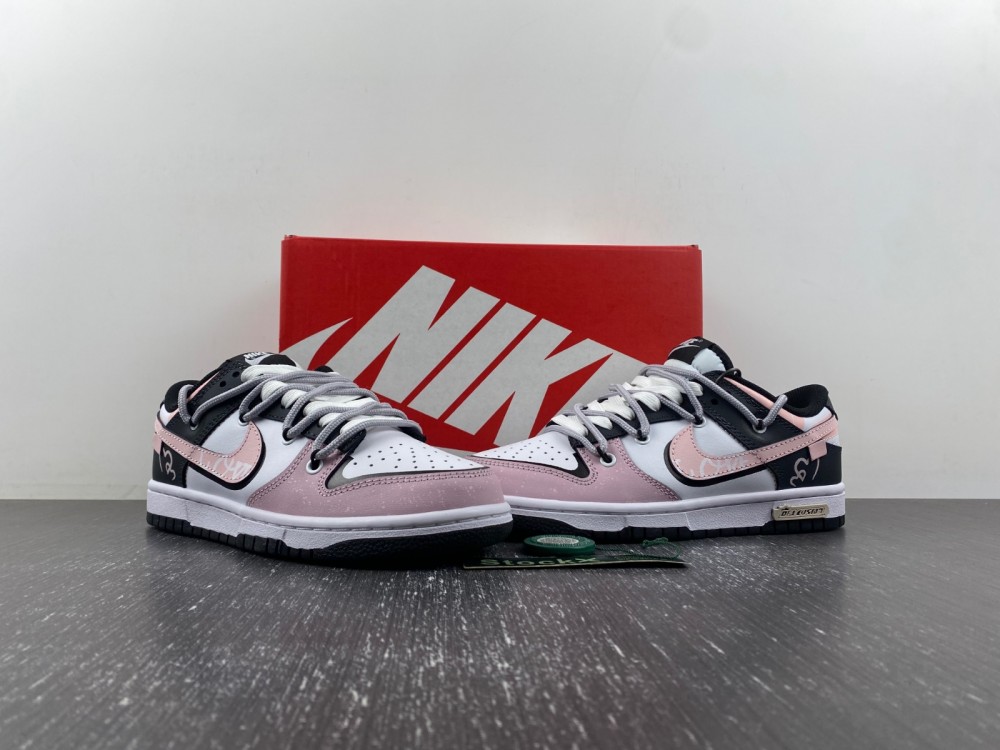Nike Dunk Low DV0831-103