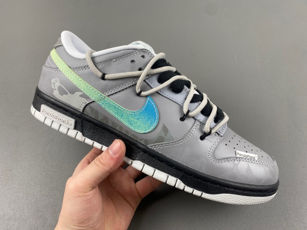 Nike Dunk LOW DV0831-101