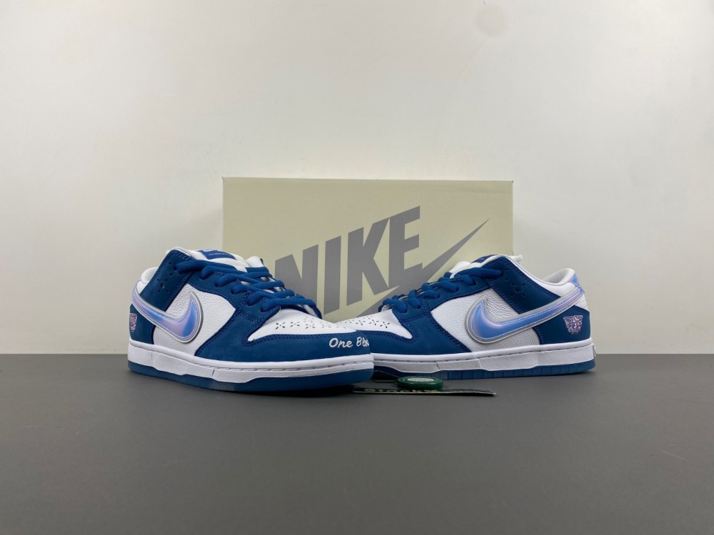 Born x Raised x Nike SB Dunk Low FN7819-400