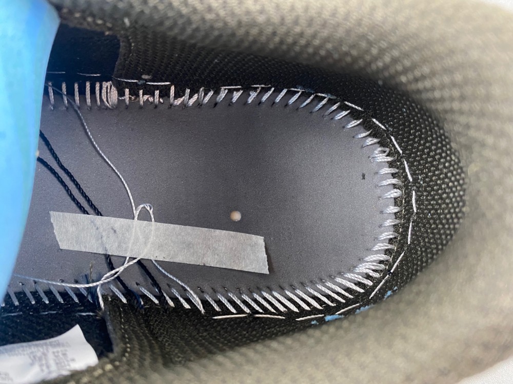 Travis Scott x Air Jordan 1 Low CQ4277-111